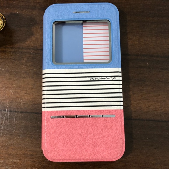 Bundle of phone cases - Picture 2 of 2